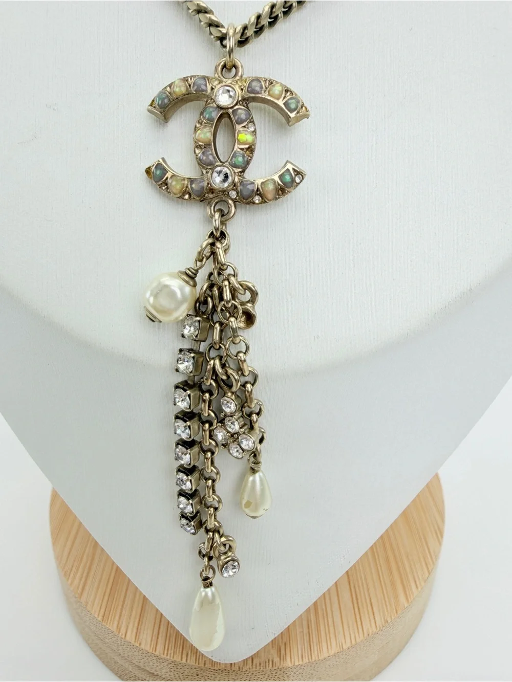 Chanel Classic Gold CC Iridescent Bead Pearl Dangle Chain Necklace